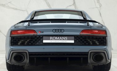 Audi R8 V10 Performance Quattro 5