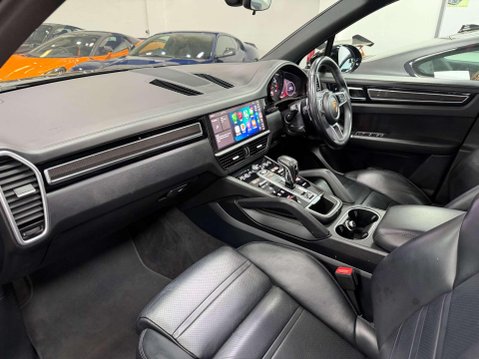 Porsche Cayenne 3.0T V6 GPF SUV 5dr Petrol TiptronicS 4WD Euro 6 (s/s) (340 ps) 38