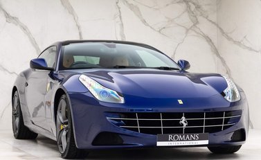Ferrari FF V12 2