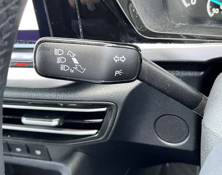 Ford Tourneo Connect 2.0 Tourneo Connect Titanium EcoBlue A 5dr 73