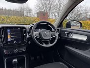 Volvo XC40 2.0 XC40 Momentum D3 5dr 34