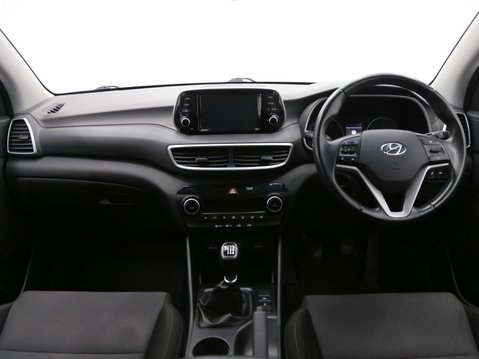Hyundai TUCSON 1.6 GDi S Connect Euro 6 (s/s) 5dr 9