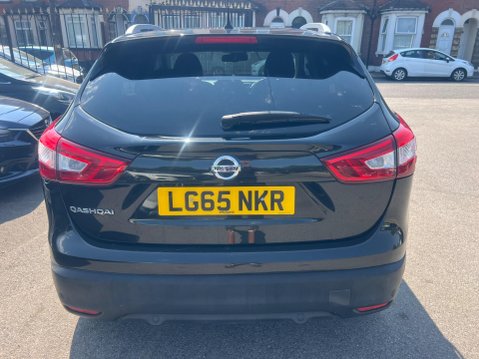 Nissan Qashqai 1.2 DIG-T n-tec+ XTRON 2WD Euro 6 (s/s) 5dr 5