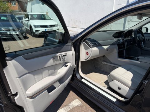Mercedes-Benz E Class 3.0 E350 V6 BlueTEC AMG Sport G-Tronic+ Euro 6 (s/s) 5dr 43