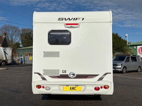 Swift Lifestyle 624 7