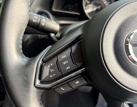 Mazda 3 2.0 Mazda3 SE-L Nav Auto 5dr 16