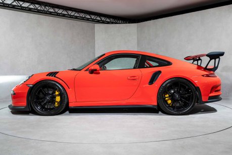 Porsche 911 GT3 RS PDK. FULL PSH. SPORTS CHRONO PACKAGE. PCCBS. LAVA ORANGE PAINTWORK. 8