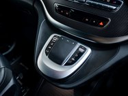 Mercedes-Benz V Class 2.0 V300d AMG Line G-Tronic+ Euro 6 (s/s) 5dr XLWB 33