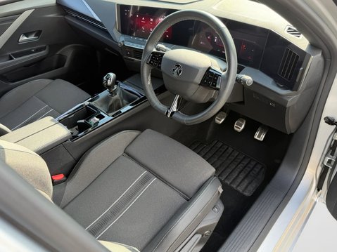 Vauxhall Astra 1.2 Turbo 130 GS 5dr 19
