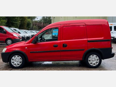 Vauxhall Combo 1.3 CDTi 1700 ecoFLEX 16v Panel Van 3dr Diesel Manual (134 g/km, 69 bhp) 20