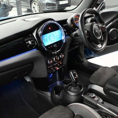 Mini Hatch 2.0 Cooper S Sport Auto 3dr 1
