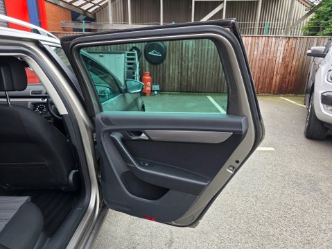Volkswagen Passat SPORT TSI 22