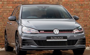 Volkswagen Golf GTI TCR 1