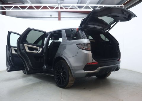 Land Rover Discovery Sport 2.0 Discovery Sport R-Dynamic HSE Auto 4WD 5dr 62