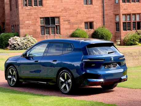 BMW Ix XDRIVE50 M SPORT 11