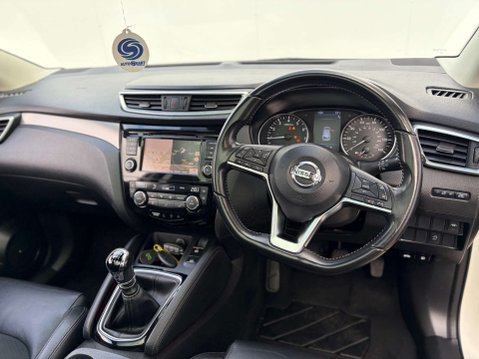 Nissan Qashqai 1.3 Qashqai Tekna DiG-T 5dr 46