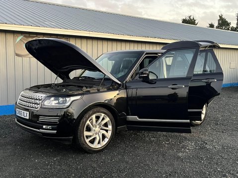 Land Rover Range Rover 3.0 TD V6 Autobiography Auto 4WD Euro 6 (s/s) 5dr 13