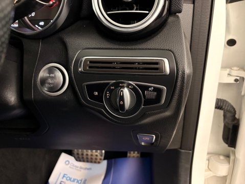 Mercedes-Benz GLC 2.1 GLC220d AMG Line (Premium) Coupe 5dr Diesel G-Tronic+ 4MATIC Euro 6 (s/ 32