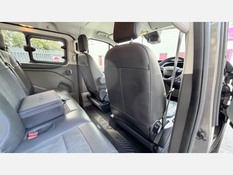 Ford Transit Custom 320 LIMITED DCIV ECOBLUE 40