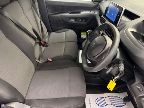 Peugeot Partner 1.5 Partner Professional L1 Blue HDi 33