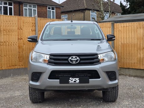 Toyota Hilux 2.4 D-4D Active Pickup Double Cab 4dr Diesel Manual 4WD Euro 6 (3.5t) (150 2