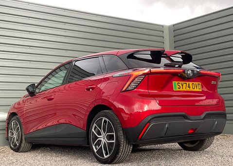 MG MG4 EV 64kWh TROPHY 14