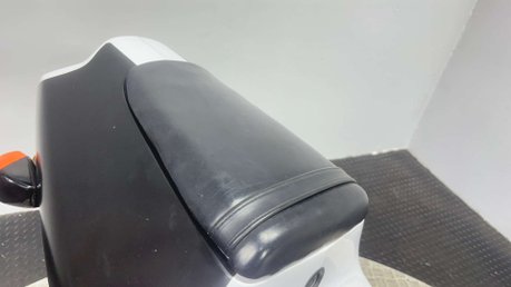 Honda RVF 2000 LATE REGISTERED GENUINE 8K CLASSIC 400CC SUPER SPORT 42