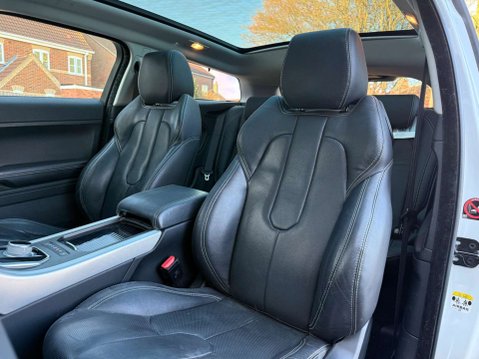 Land Rover Range Rover Evoque 2.2 SD4 Dynamic Auto 4WD Euro 5 (s/s) 3dr 54