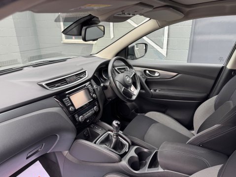 Nissan Qashqai N-CONNECTA DIG-T 29