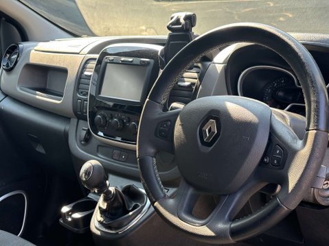 Renault Trafic 1.6 Trafic LL29 Sport Nav dCi 35