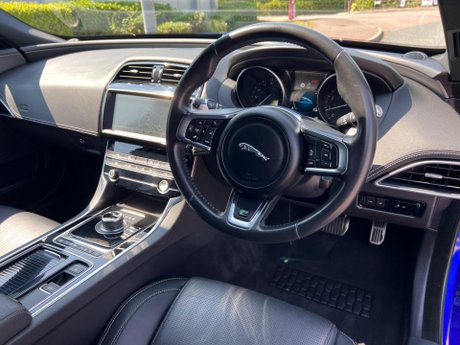 Jaguar XE 2.0i GPF R-Sport Auto Euro 6 (s/s) 4dr 81