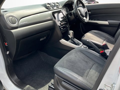 Suzuki Vitara 1.6 SZ5 ALLGRIP 5dr Auto 2