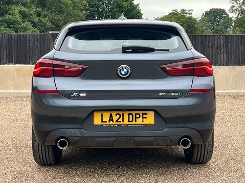 BMW X2 XDRIVE20I SPORT 8