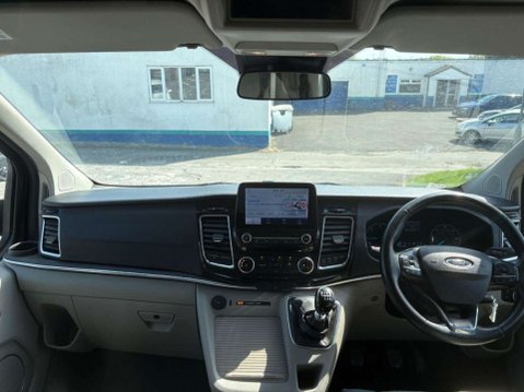 Ford Tourneo Custom 2.0 320 EcoBlue Titanium Minibus Double Cab 5dr Diesel Manual L2 Euro 6 (s/ 28