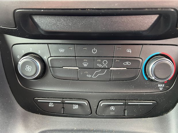 Ford Transit Connect LWB L2H1 Low Roof Trend Sensors Cam EURO 6 NO VAT 29