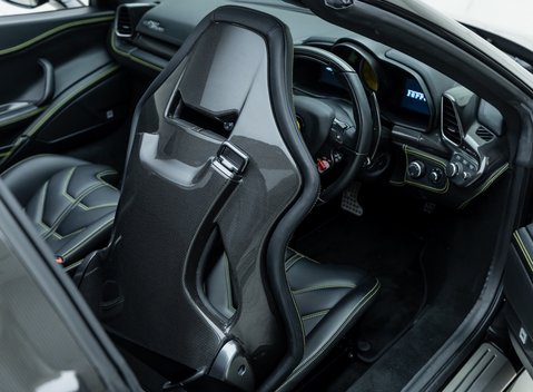 Ferrari 458 SPIDER 19