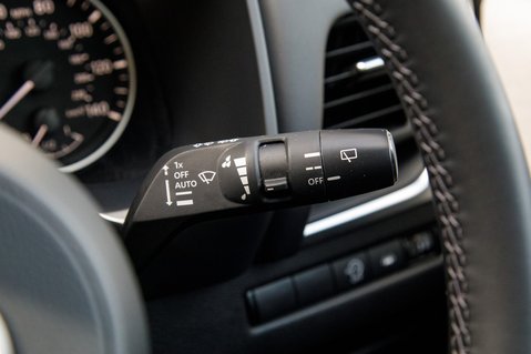 Nissan Qashqai DIG-T ACENTA PREMIUM DCT MHEV 17