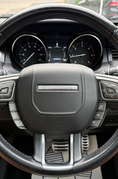 Land Rover Range Rover Evoque TD4 HSE DYNAMIC -CARPLAY -PAN ROOF -IVORY LEATHER -POWER TAILGATE 