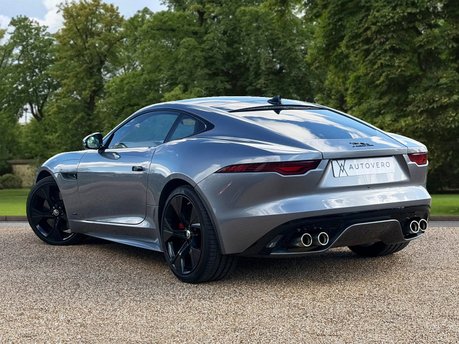 Jaguar F-Type 75 7
