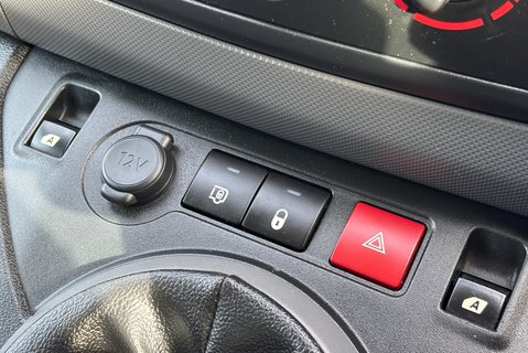 Peugeot Partner 850 S L1 1.6 Hdi 92ps Panel Van with Air Con - Direct from MOD 29