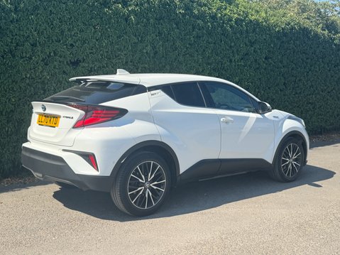Toyota C-HR 1.8 VVT-h Excel SUV 5dr Petrol Hybrid CVT Euro 6 (s/s) (122 ps) 4