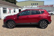 Nissan Qashqai 360 CAMERA..GLASS ROOF..SAT NAV..BLUETOOTH..10 SERVICES..STUNNING EXAMPLE 19