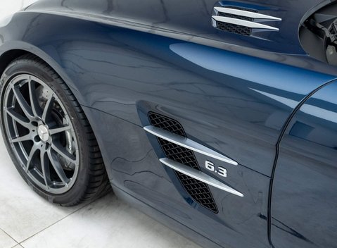 Mercedes-Benz SLS AMG 26