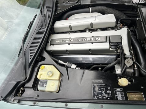 Aston Martin DB7 i6 Supercharged Straight6 Manual Coupe 18