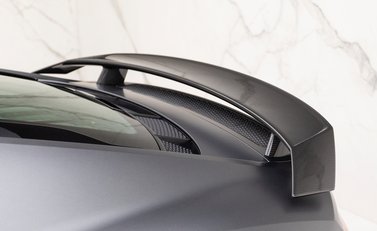 Audi R8 V10 Performance Carbon Black 19