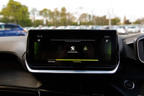 Peugeot 208 PURETECH GT S/S 27