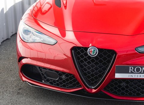 Alfa Romeo Giulia Quadrifoglio 25