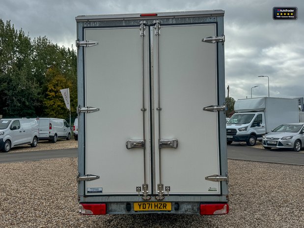 Volkswagen Crafter Luton LWB L3 Cr35 Startline Low Loader EURO 6 SELECT 37