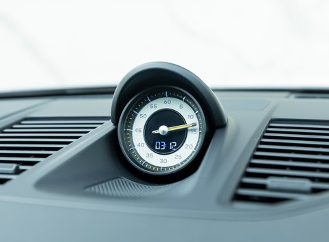 Porsche 911 GT3 (992) 18