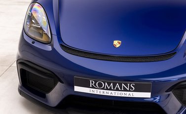 Porsche 718 Boxster Spyder 24